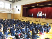 r2b4.jpg